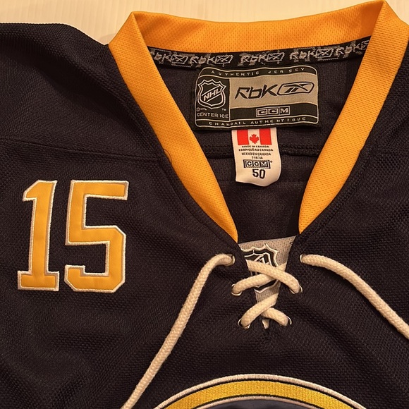 Buffalo Sabres Jersey - Picture 4 of 4